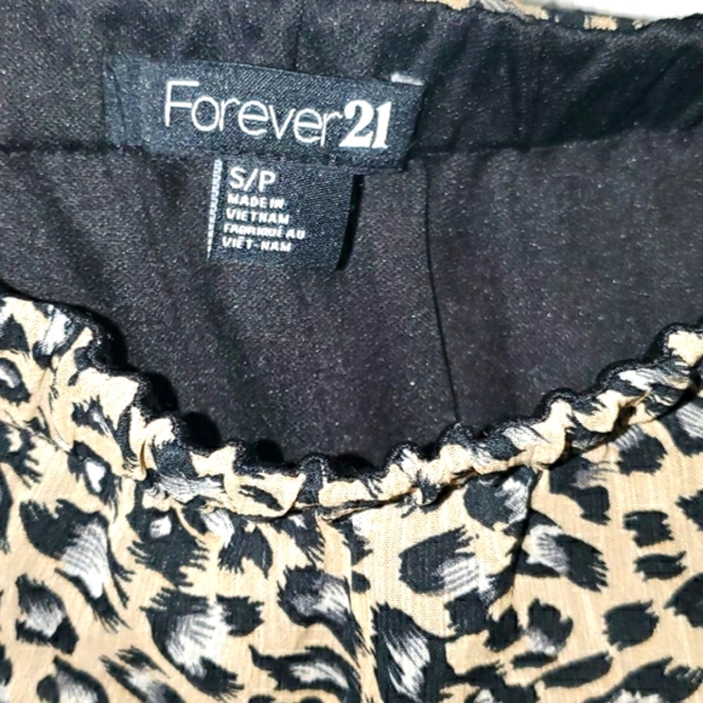 $8 or Free w/Any Purchase of $15 or More.. Forever 21 strapless dress - Picture 5 of 6